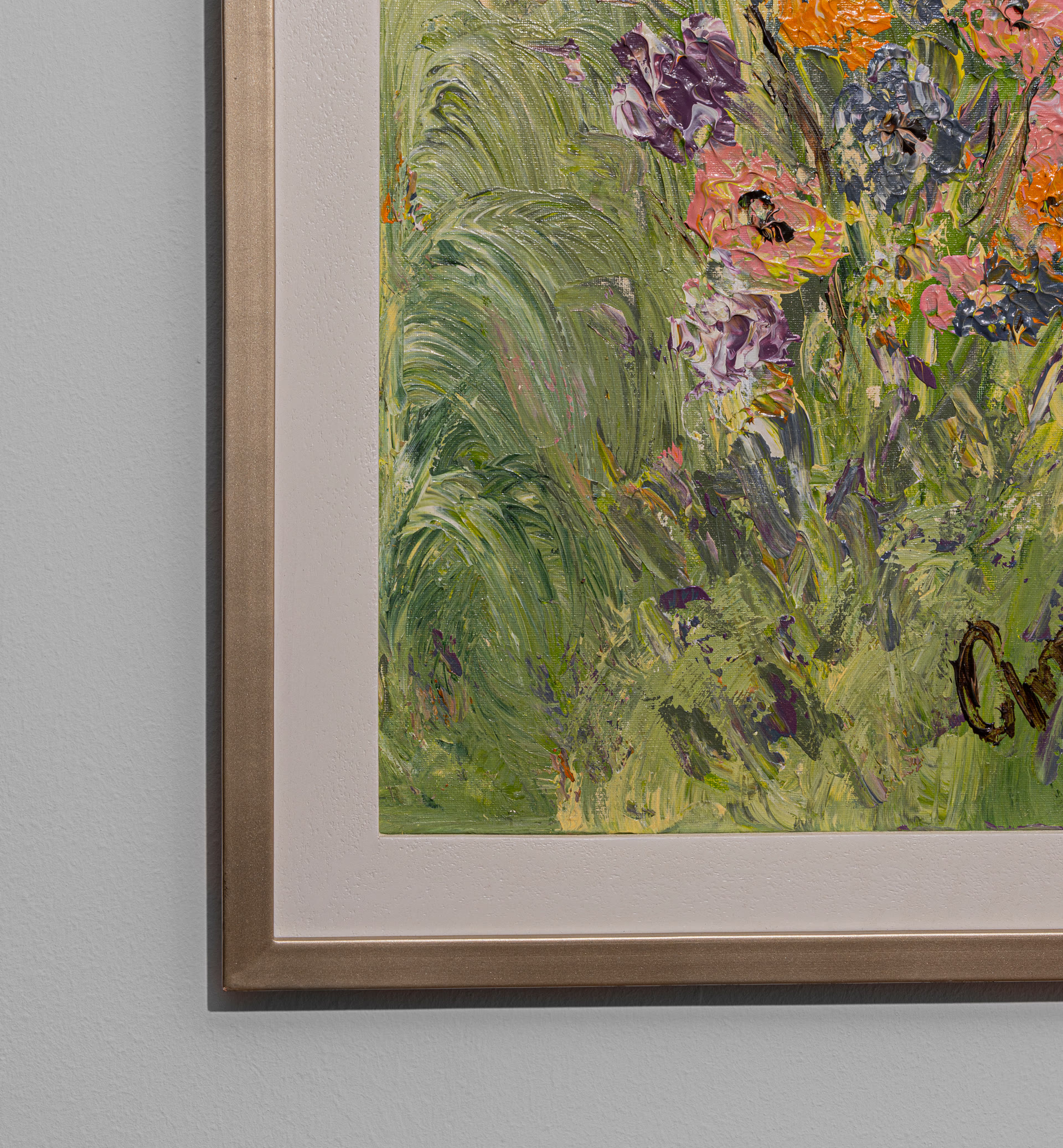 Twin Bouquets detail